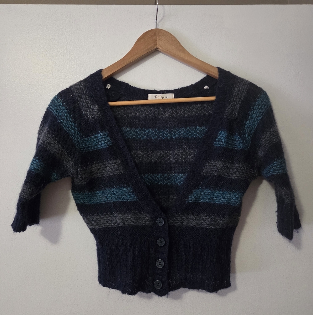 Heritage 1981 Navy and Teal Striped Cropped Cardigan